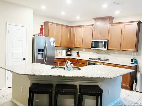 $2,500 | 11208 Hill Top Bend, Helotes, TX 78023