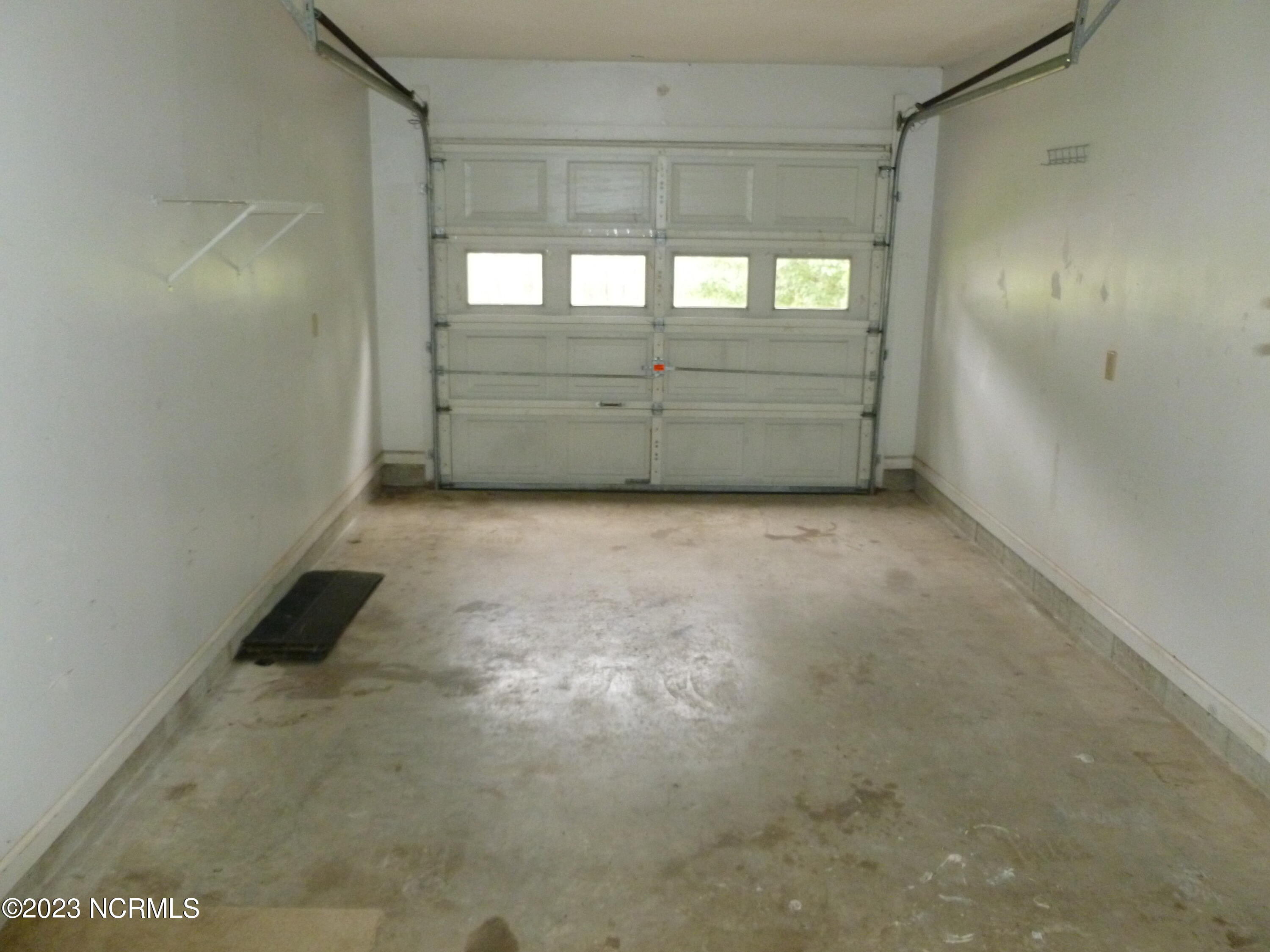 3043 Foxhorn Road Jacksonville, NC 28546 - Photo 21 of 21 Garage