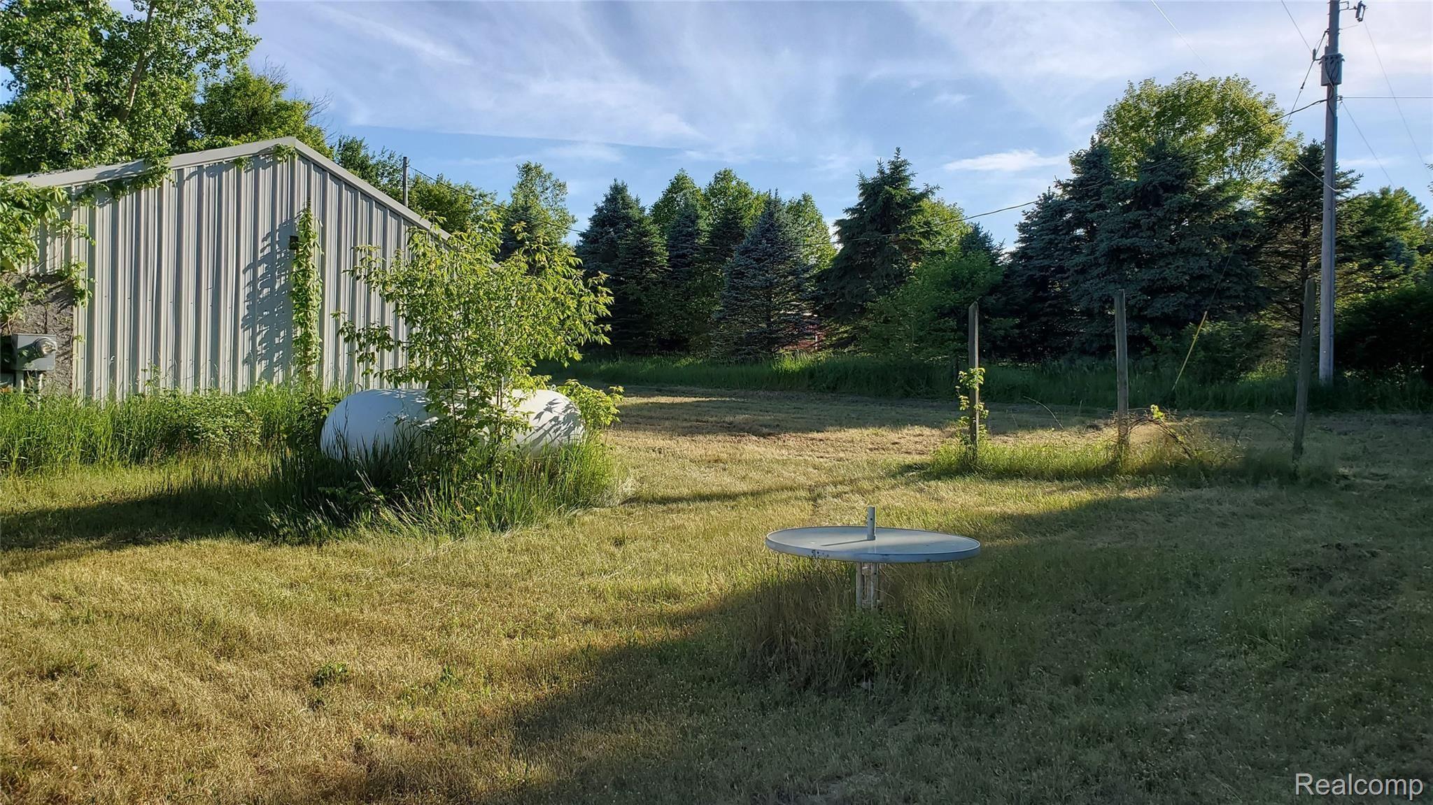 8738 Dunn Road Munith, MI 49259 - Photo 4 of 13 dunn4.jpg
