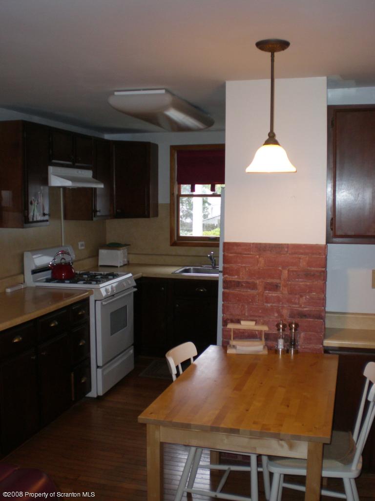 334 Spring Street Dunmore, PA 18512 - Photo 6 of 8 Gallery Image 6