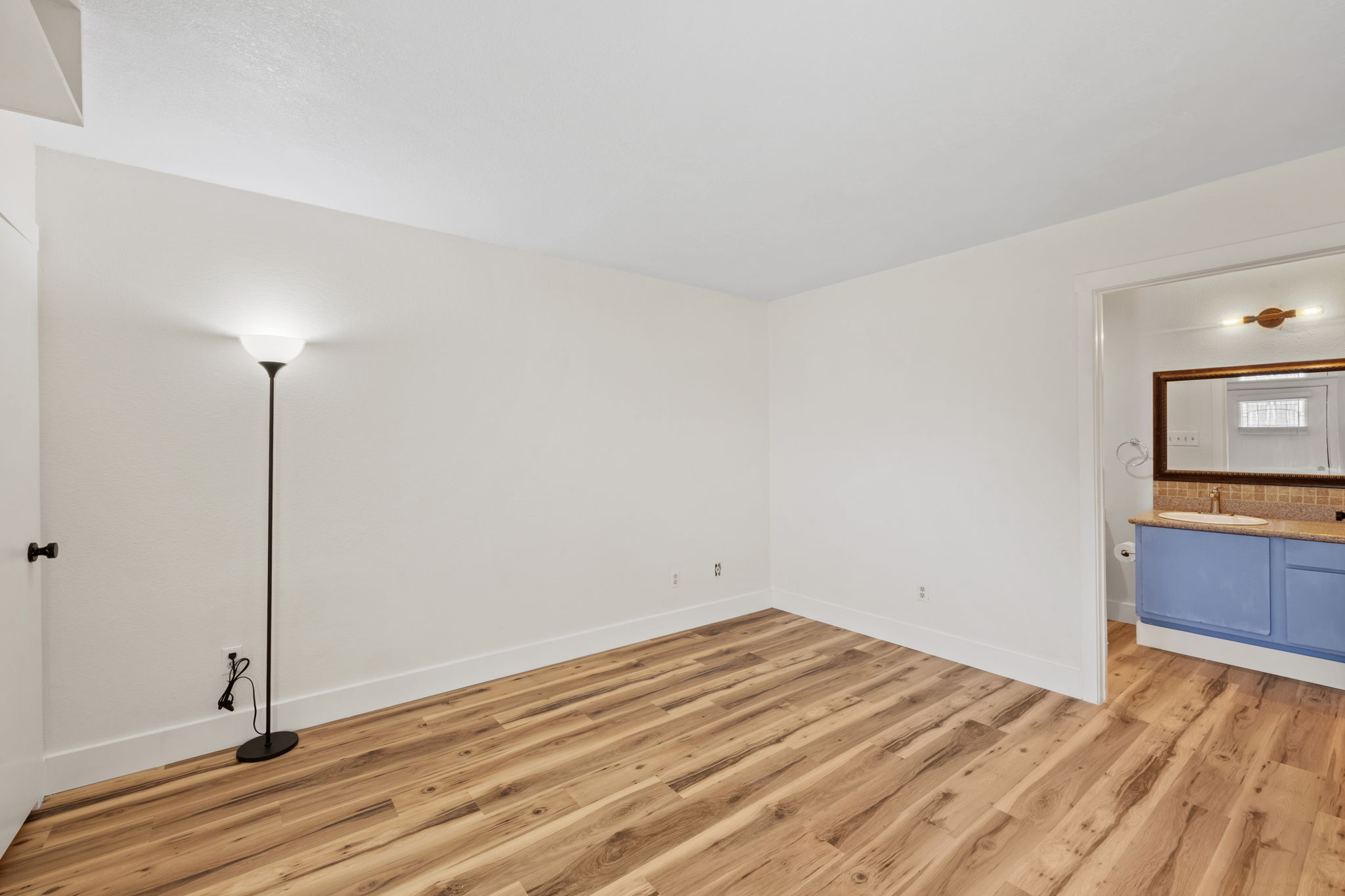 1705 Crossing Place, Unit 117B Austin, TX 78741 - Photo 24 of 33