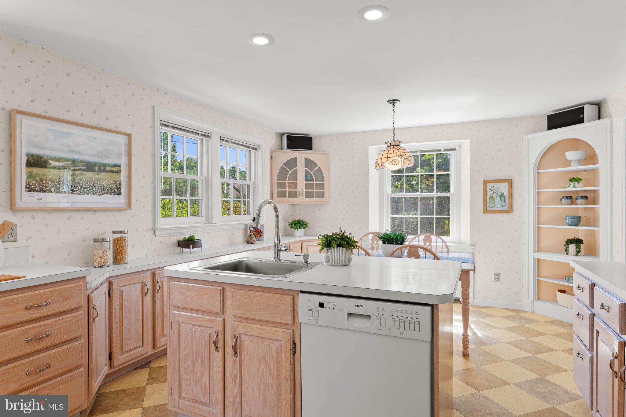 13 Green Valley Road Wallingford, PA 19086 - Photo 17 of 64 Gallery Image 17