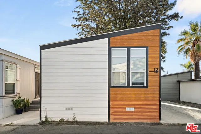 a view of a house with a large windows