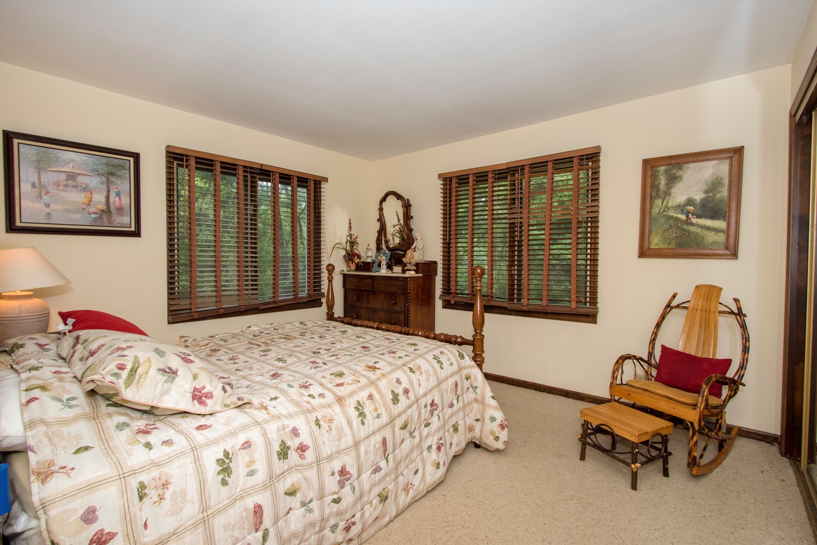 8N382 Corron Road Elgin, IL 60124 - Photo 16 of 25
