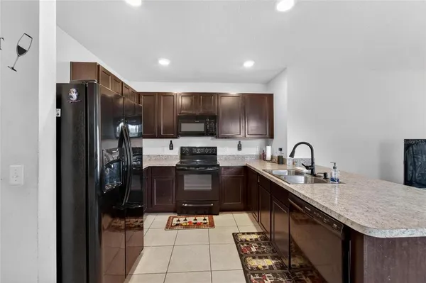 $269,990 | 10232 Geese Trail Circle, Sun City Center, FL 33573