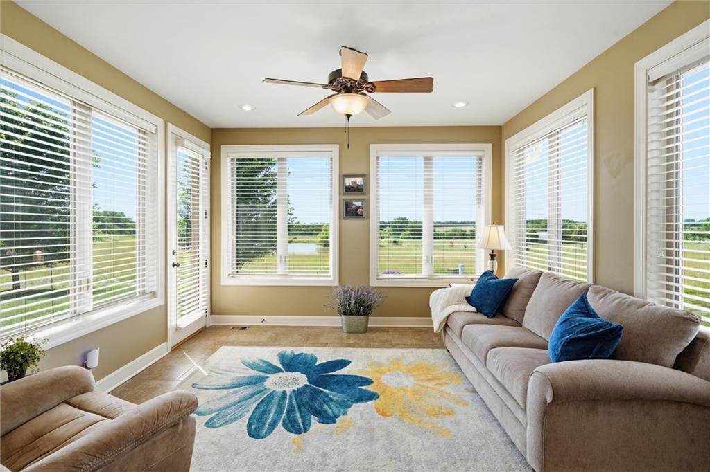 21618 Rte 291 Harrisonville, MO 64701 - Photo 15 of 38