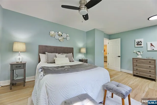 $470,000 | 6 Tamarack Trail, Stockholm, NJ 07460