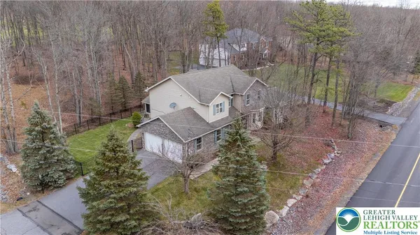 $499,900 | 2 Pinewood Circle, Hazleton, PA 18202