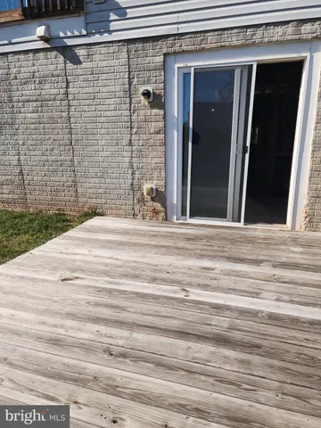 $465,000 | 2211 Sedgwick Drive, Remington, VA 22734