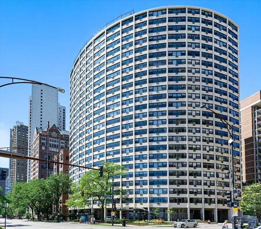 $299,000 | 1150 North Lake Shore Drive, Unit 24C, Chicago, IL 60611