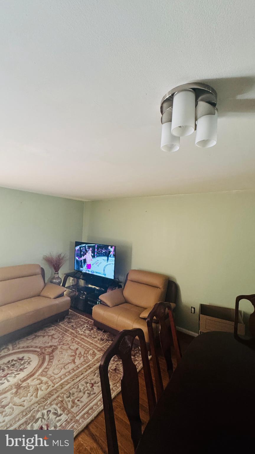 41 Shady Spring Place Gaithersburg, MD 20877 - Photo 14 of 39