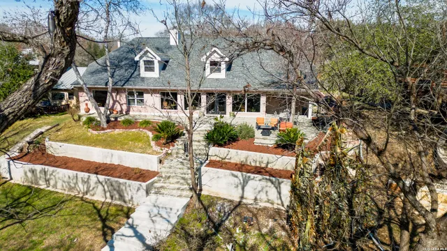 $1,539,000 | 425 River Springs Drive, Seguin, TX 78155