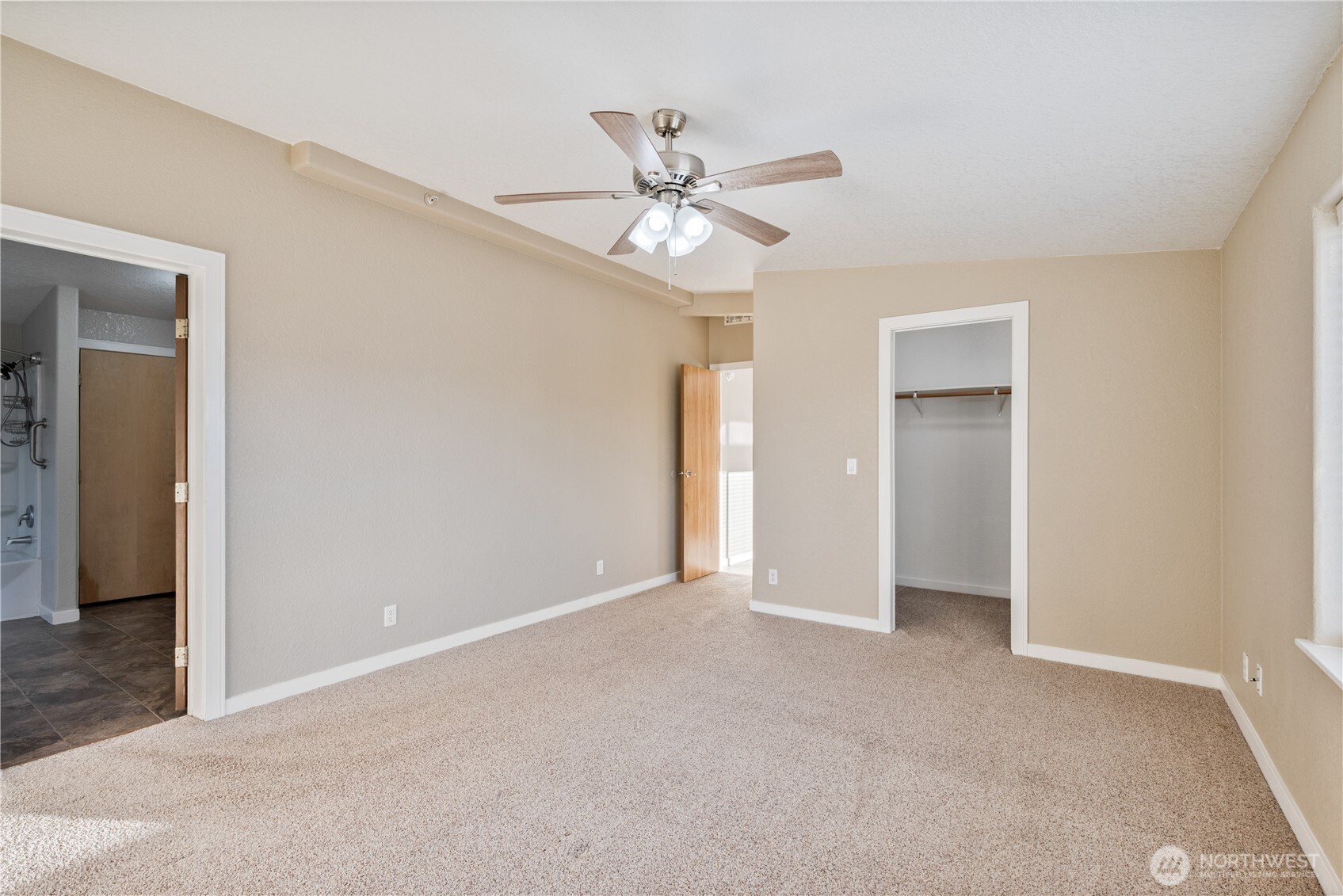 276 Alpenridge Road Kelso, WA 98626 - Photo 15 of 40