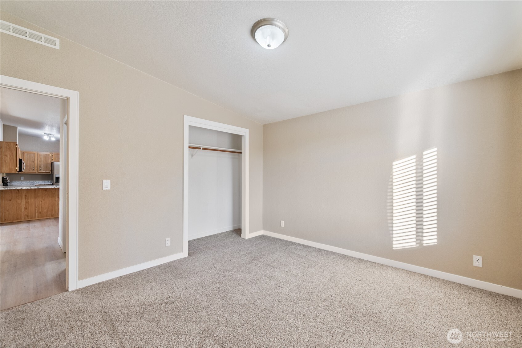 276 Alpenridge Road Kelso, WA 98626 - Photo 19 of 40