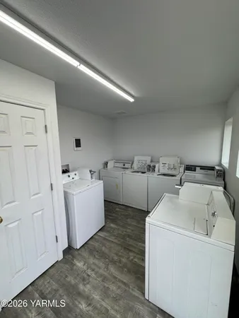 $25,000 | 141 Carolinda Lane, Unit I, Wapato, WA 98951