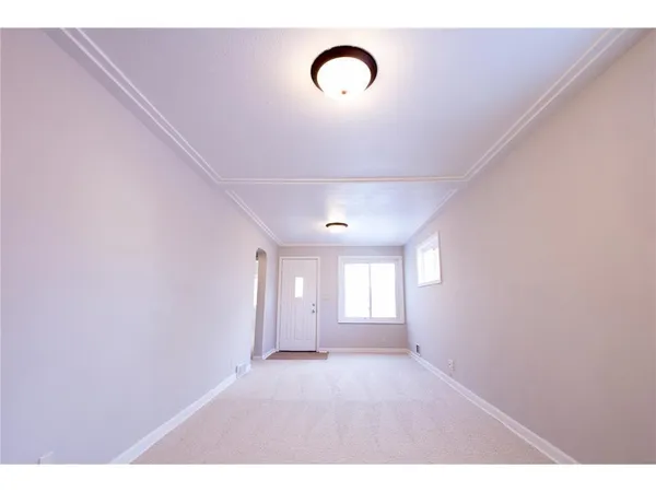 $2,400 | 118 13th Avenue South, South St. Paul, MN 55075