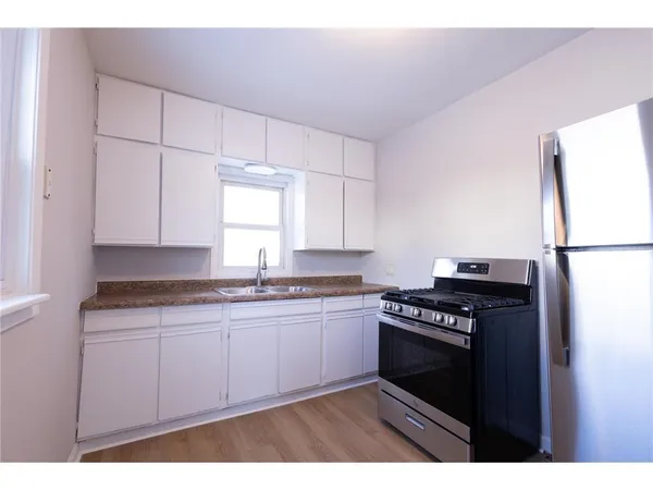 $2,400 | 118 13th Avenue South, South St. Paul, MN 55075