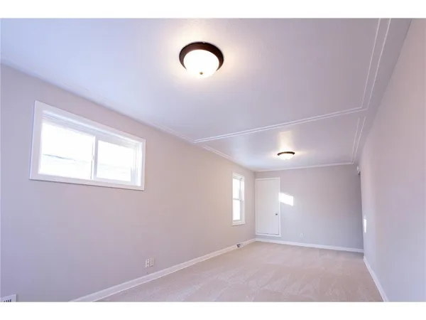 $2,400 | 118 13th Avenue South, South St. Paul, MN 55075