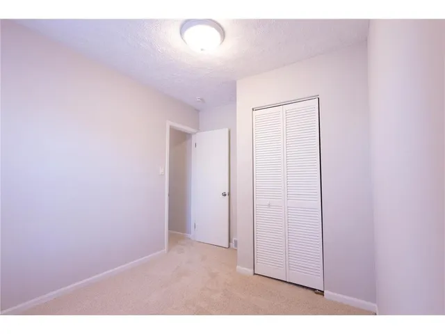 $2,400 | 118 13th Avenue South, South St. Paul, MN 55075