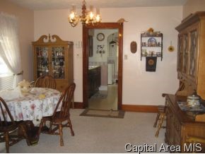 2533 South 9th Street Springfield, IL 62703 - Photo 3 of 12