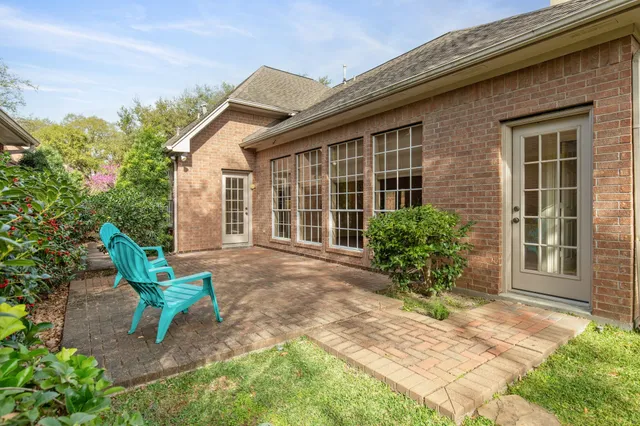 $550,000 | 1327 Mission Chase Drive, Houston, TX 77077