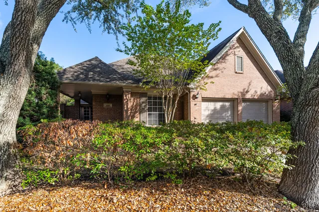 $550,000 | 1327 Mission Chase Drive, Houston, TX 77077