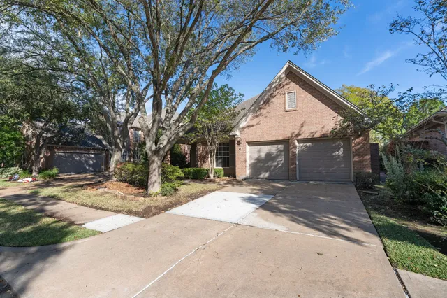 $550,000 | 1327 Mission Chase Drive, Houston, TX 77077
