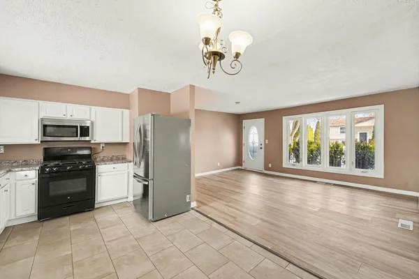 $375,000 | 216 Aveline Street, Ypsilanti, MI 48197