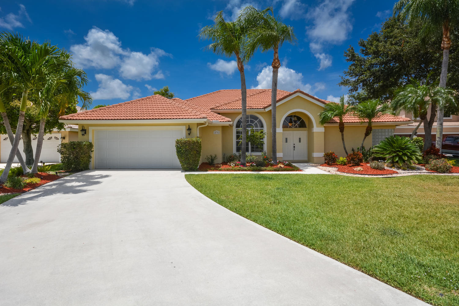18702 Cape Sable Drive Boca Raton, FL 33498 - Photo 47 of 53 DRIVEWAY