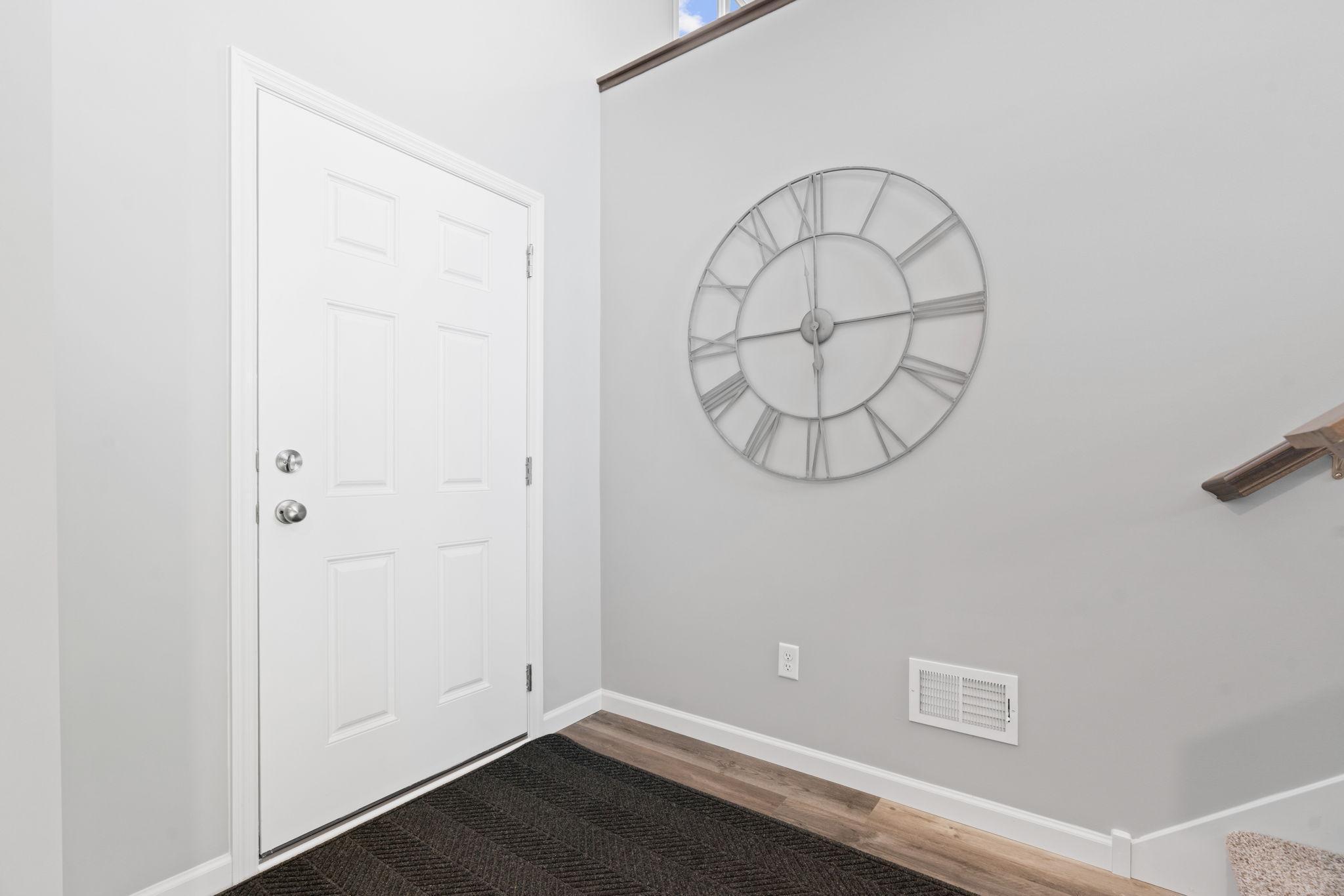 541 Lagrandeur Road Somerset, WI 54025 - Photo 2 of 37