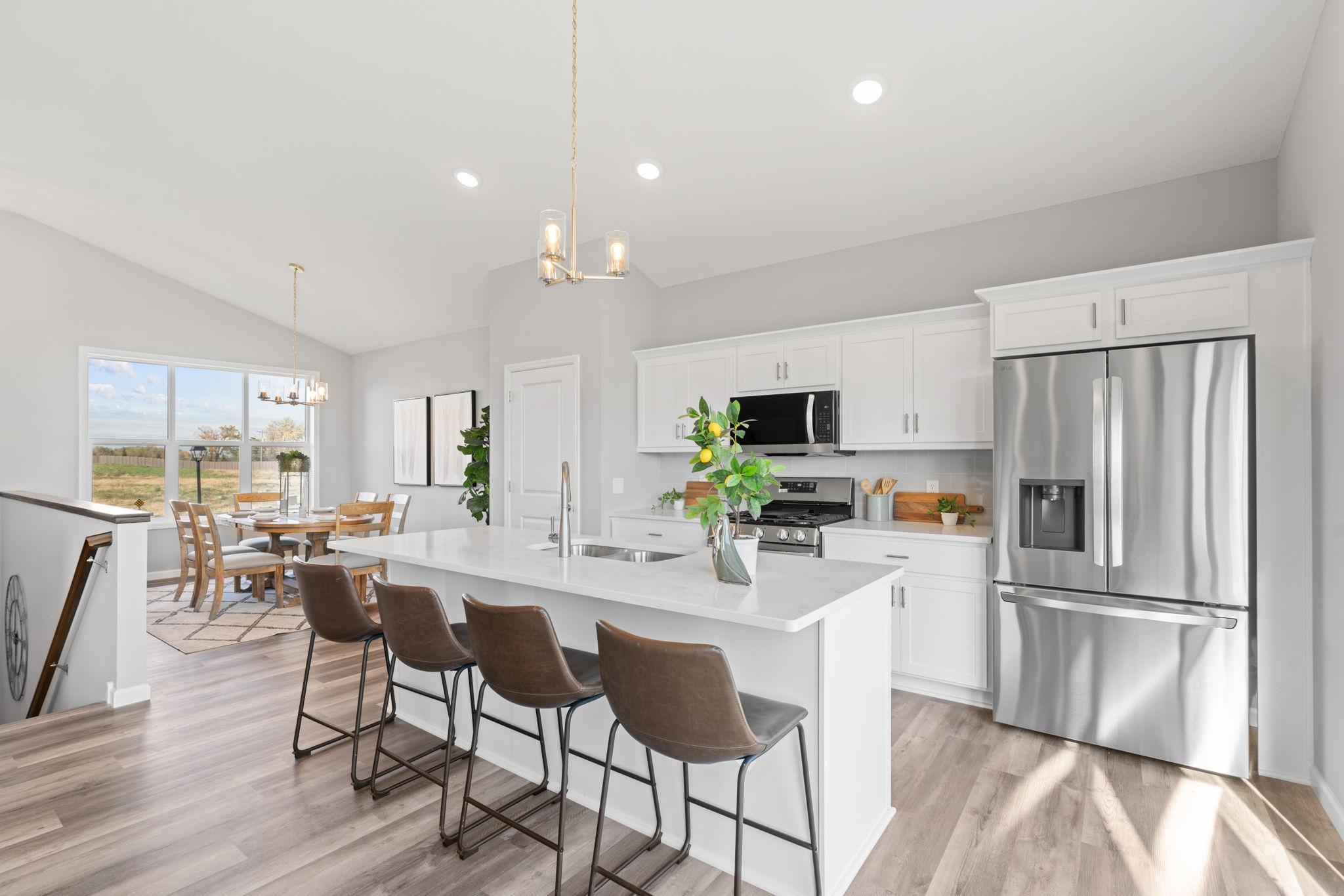 541 Lagrandeur Road Somerset, WI 54025 - Photo 8 of 37