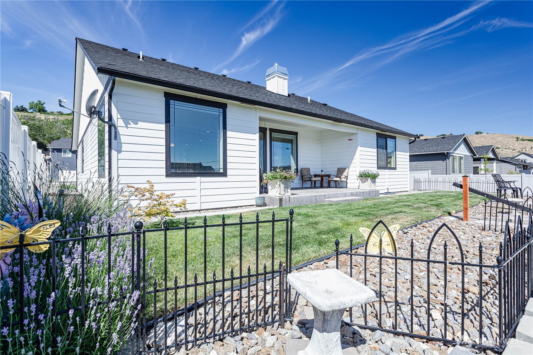 985 Spring Mountain Drive Wenatchee, WA 98801 - Photo 37 of 39