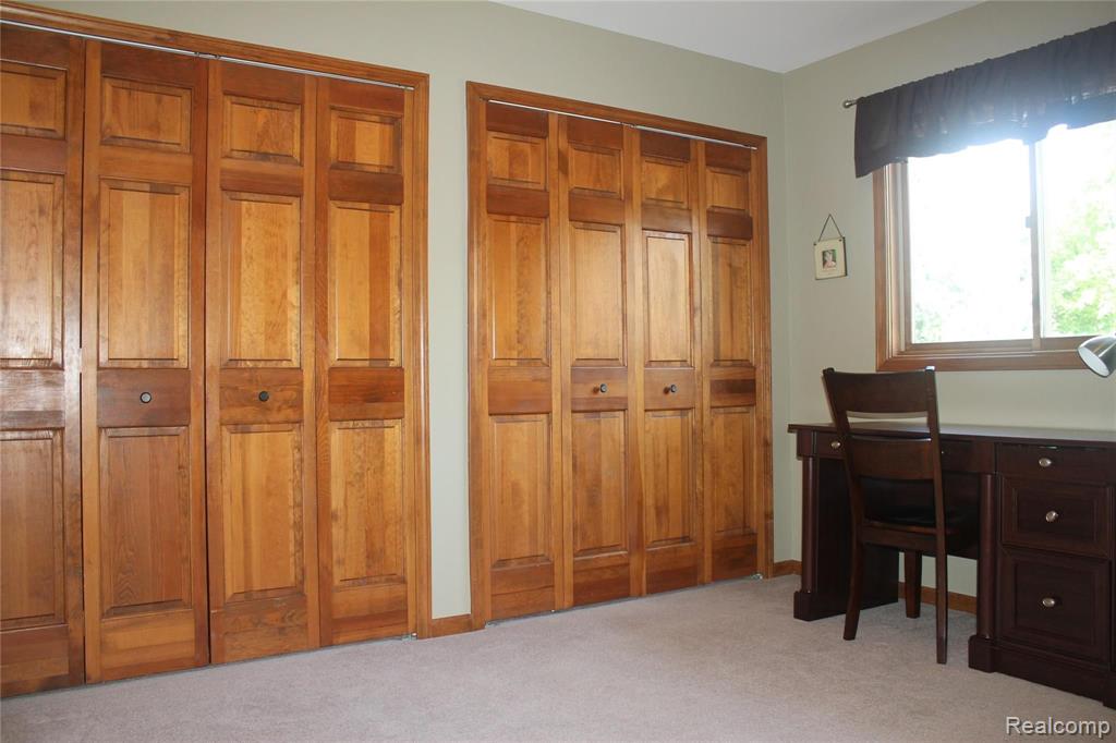 1794 Skyline Drive Rochester Hills, MI 48306 - Photo 32 of 41