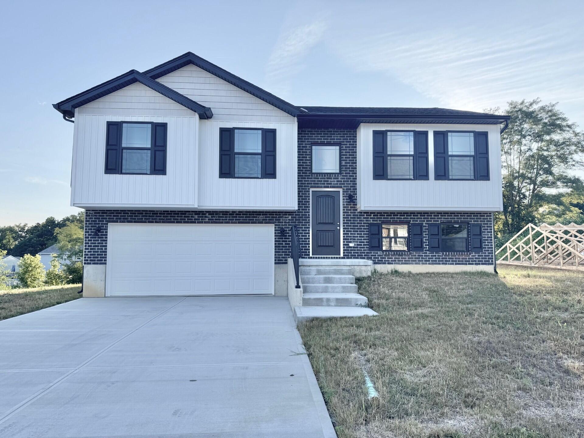 205 Ten Mile Drive Dry Ridge, KY 41035 - Photo 1 of 17 Main Ext