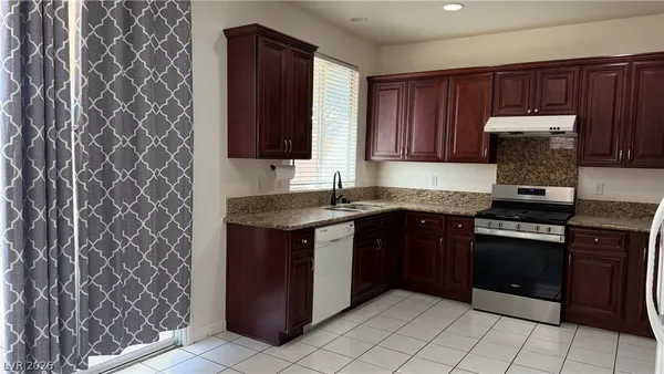 $1,795 | 7839 Palace Monaco Avenue, Las Vegas, NV 89117