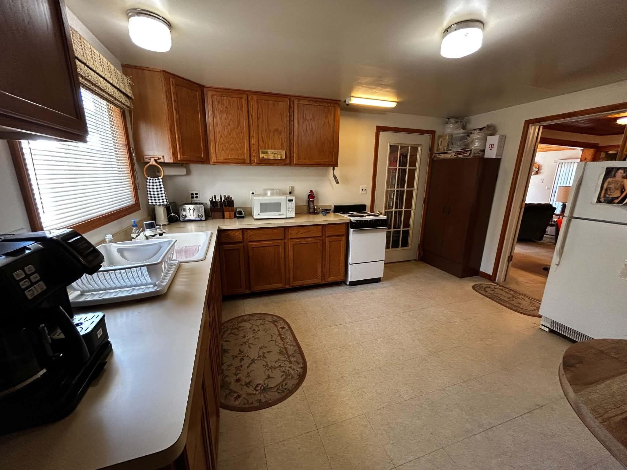 688 North Red Oak Road Lewiston, MI 49756 - Photo 5 of 23 Gallery Image 5