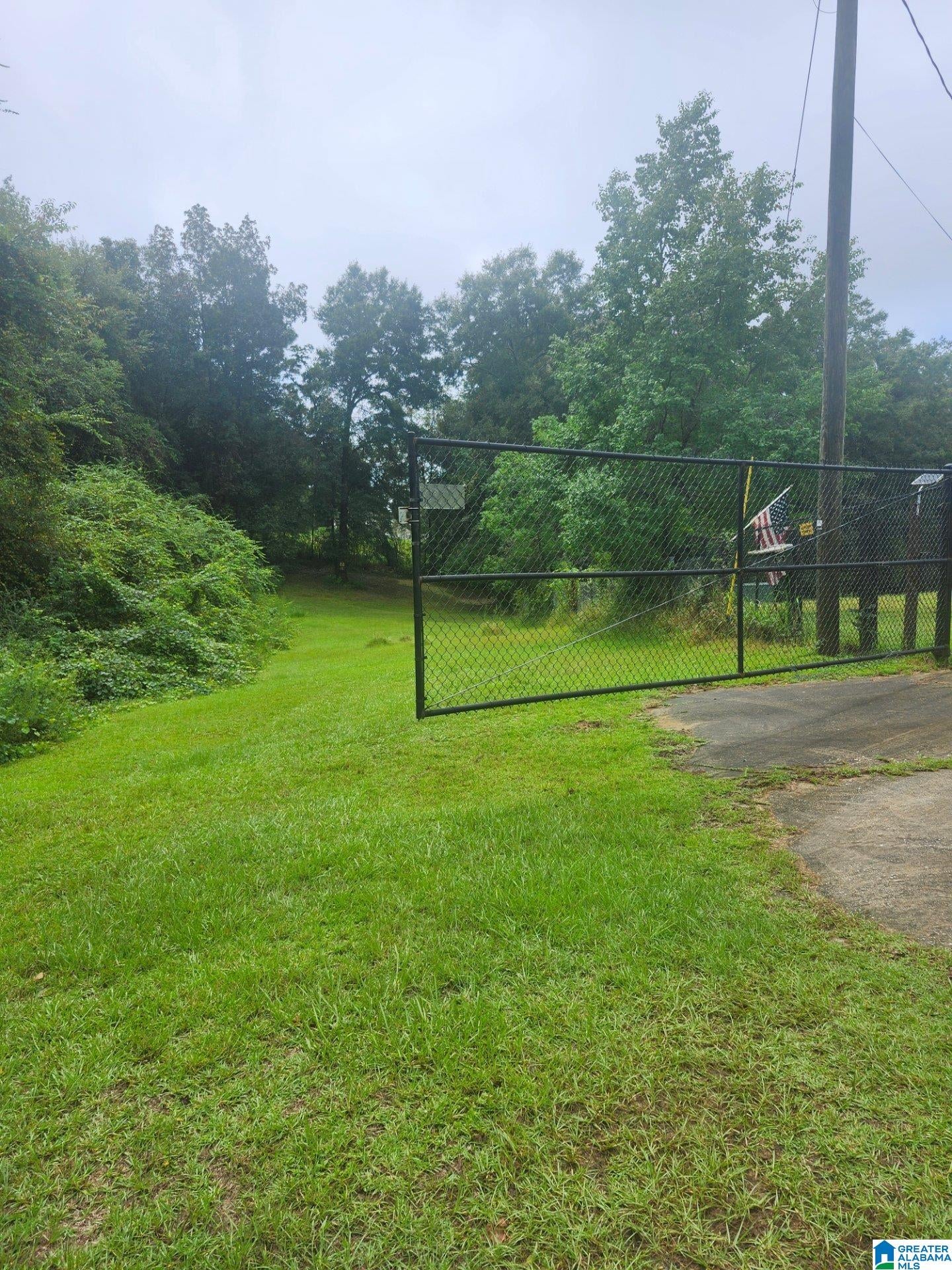 6851 Jones Overlook Road Eight Mile, AL 36613 - Photo 3 of 36 Gallery Image 3