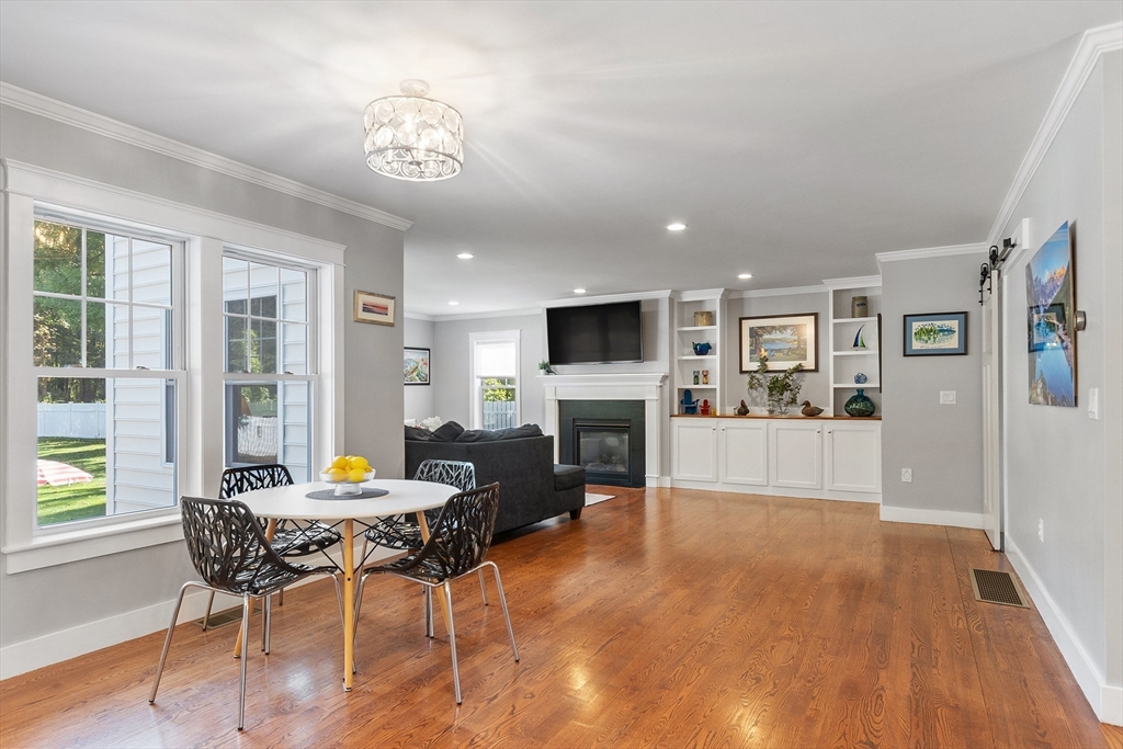 644 Old Bedford Road Concord, MA 01742 - Photo 9 of 25