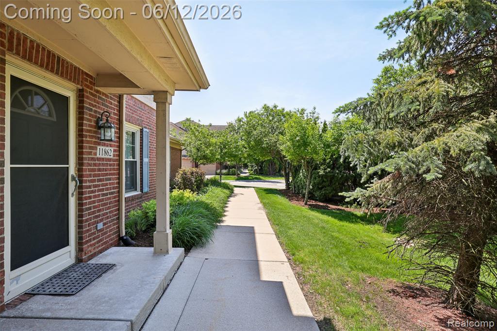 11862 Farmington Road Livonia, MI 48150 - Photo 28 of 29