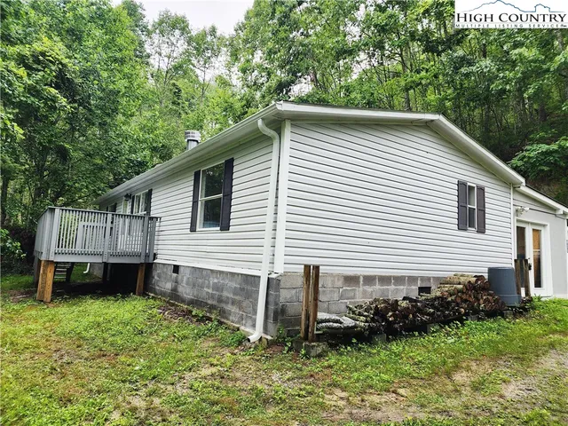 $259,000 | 876 Courtney Lane, Vilas, NC 28692