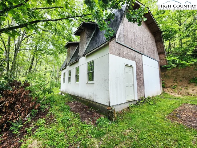 $259,000 | 876 Courtney Lane, Vilas, NC 28692