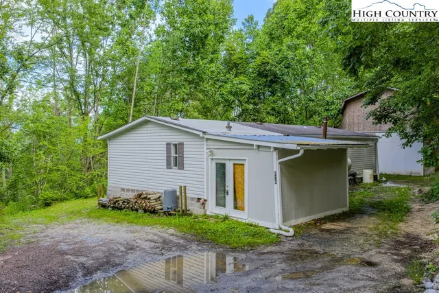 $259,000 | 876 Courtney Lane, Vilas, NC 28692