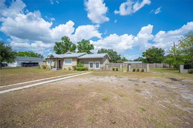 a view of outdoor space with garden area