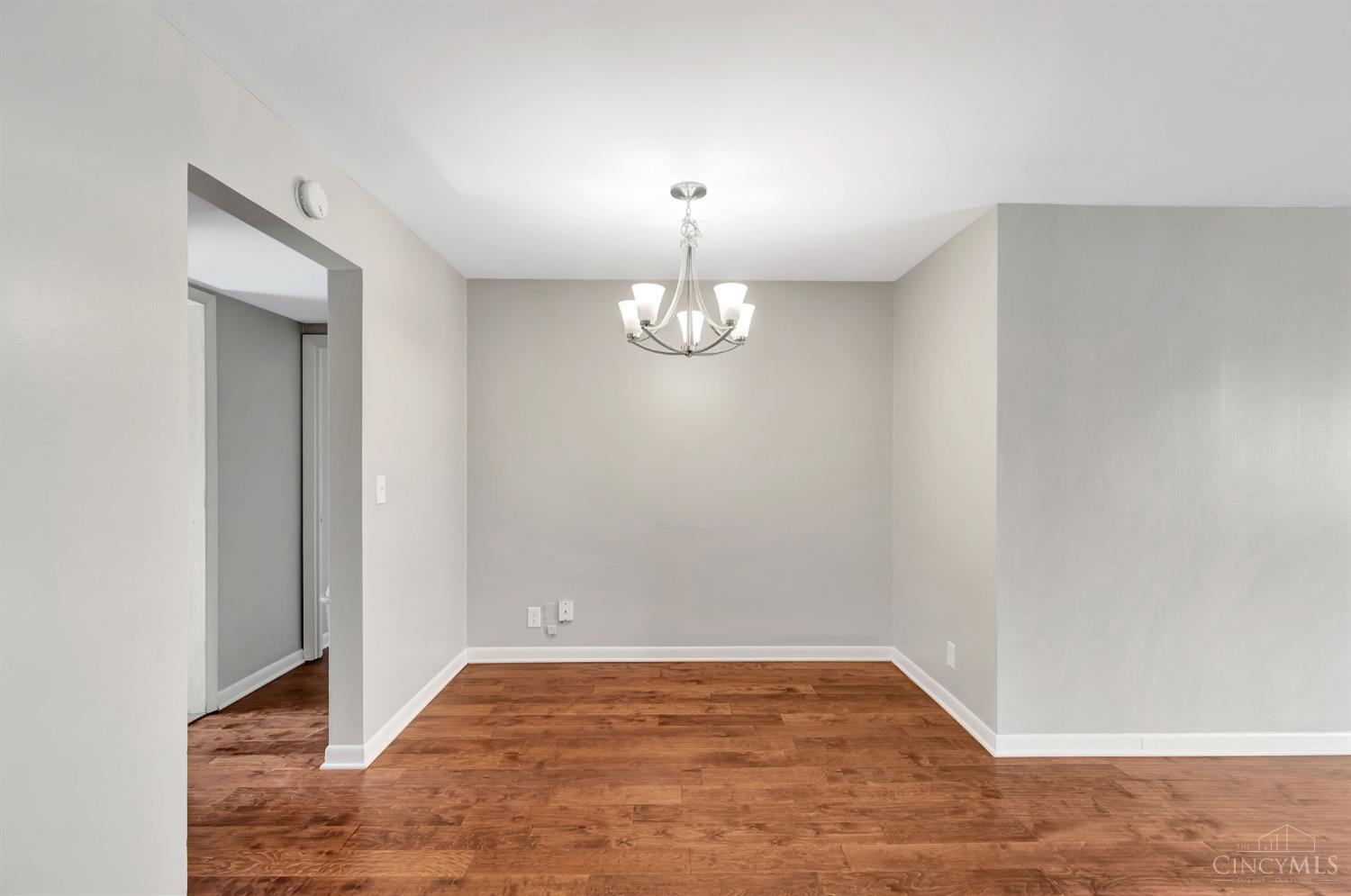 2270 Madison Road, Unit 3C Cincinnati, OH 45208 - Photo 8 of 32