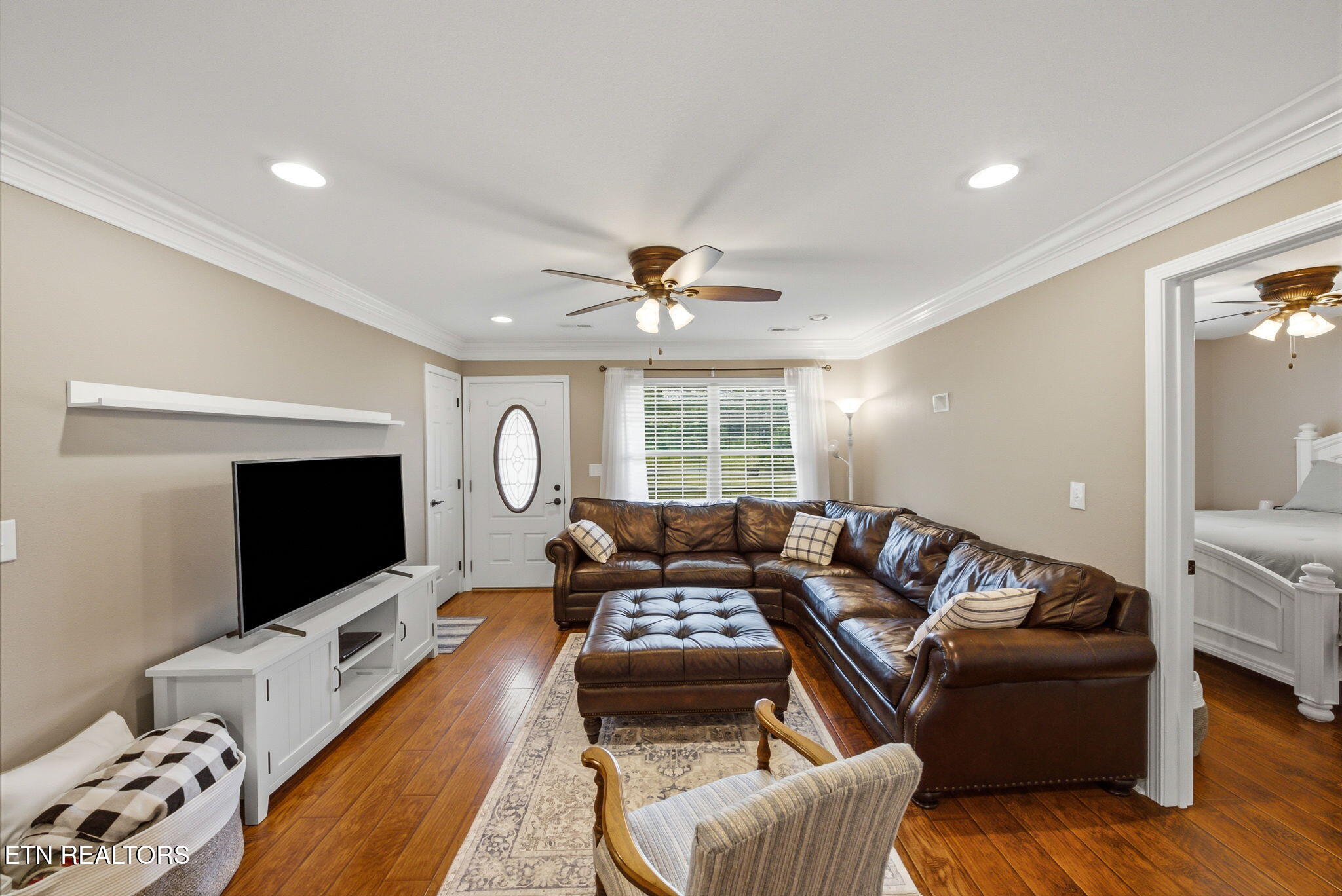111 Agape Lane Heiskell, TN 37754 - Photo 4 of 29 5-web-or-mls-111-Agape-Ln-Heiskell-TN-5