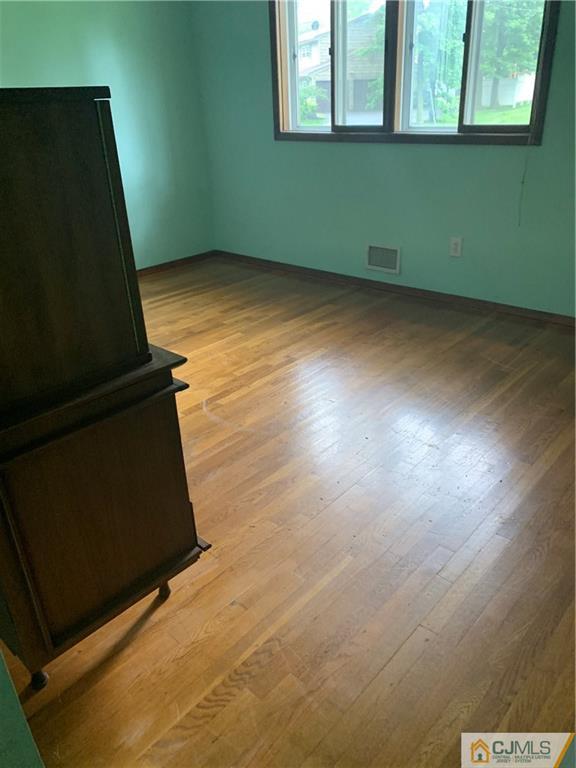 4 Deborah Drive Edison, NJ 08820 - Photo 15 of 20 Gallery Image 15