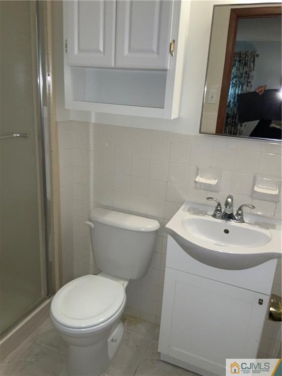 4 Deborah Drive Edison, NJ 08820 - Photo 16 of 20 Gallery Image 16