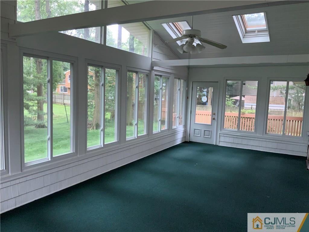4 Deborah Drive Edison, NJ 08820 - Photo 3 of 20 Gallery Image 3