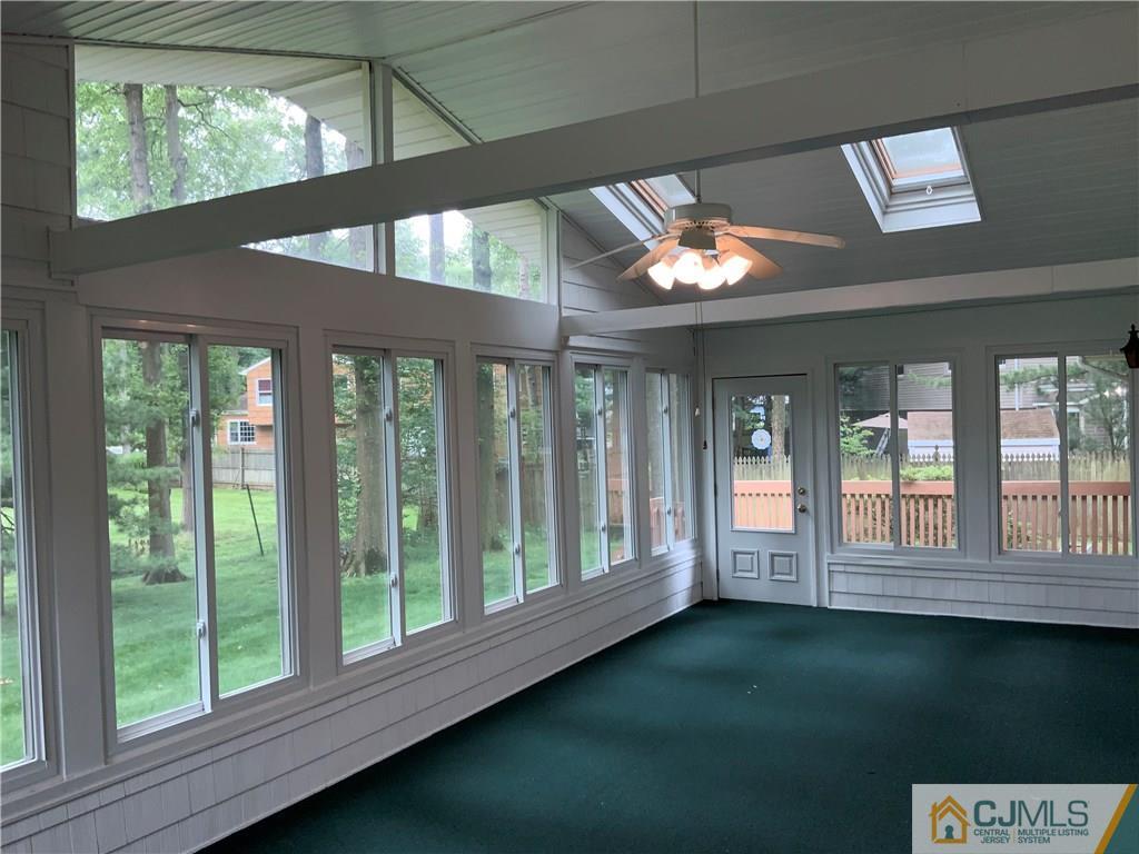 4 Deborah Drive Edison, NJ 08820 - Photo 4 of 20 Gallery Image 4