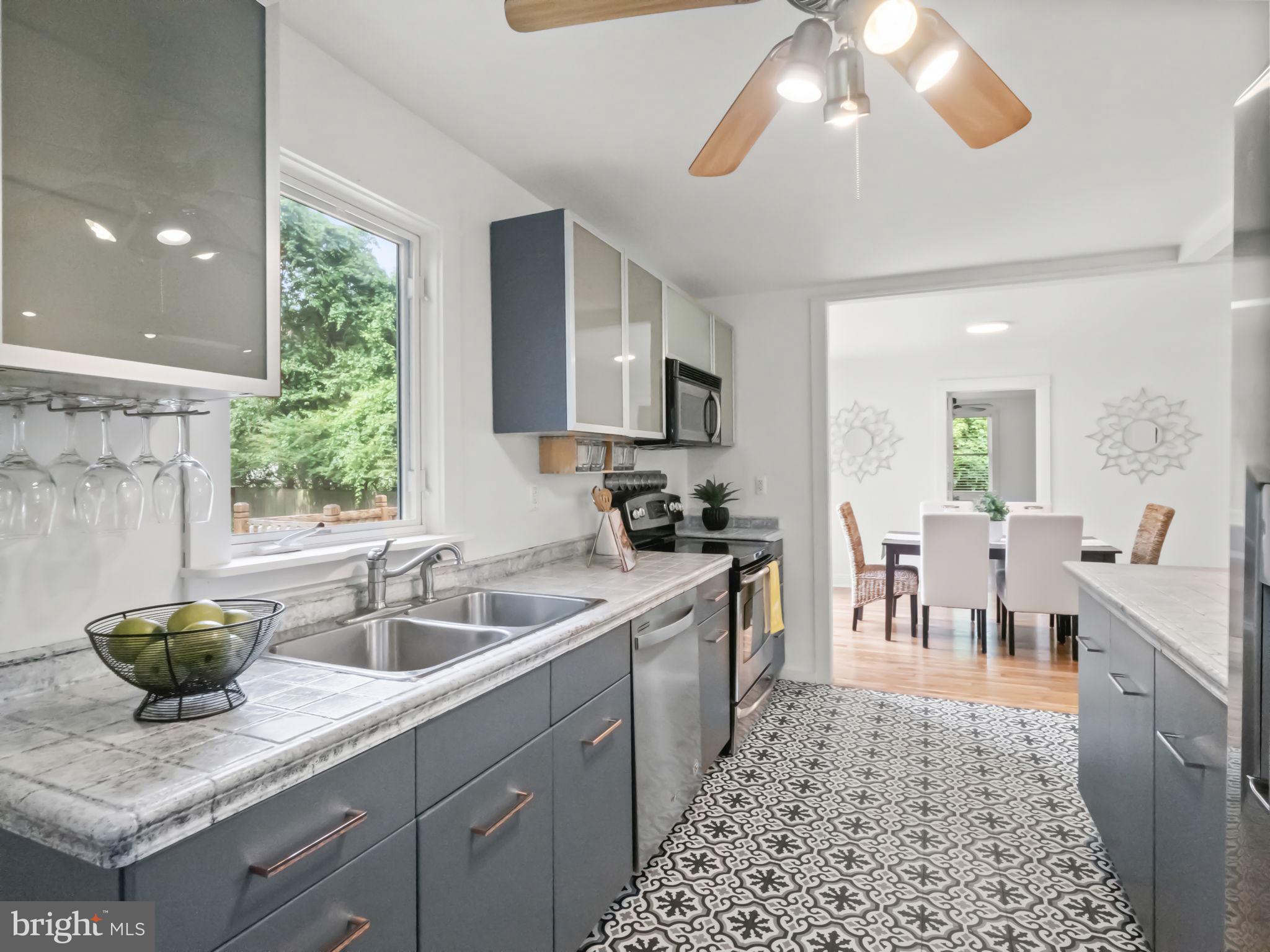45756 Horsehead Road Great Mills, MD 20634 - Photo 14 of 27 Modern Amenities in Kitchen